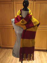 Load image into Gallery viewer, House Scarf